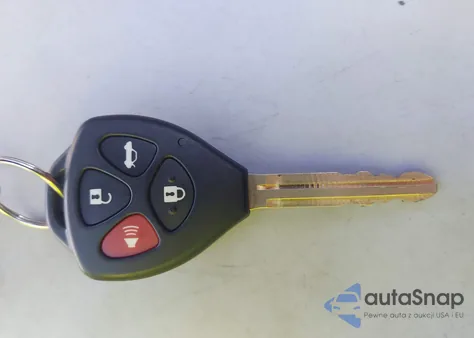 2011 Toyota Corolla S из США, поврежденный, VIN 2T1BU4EE2BC712558